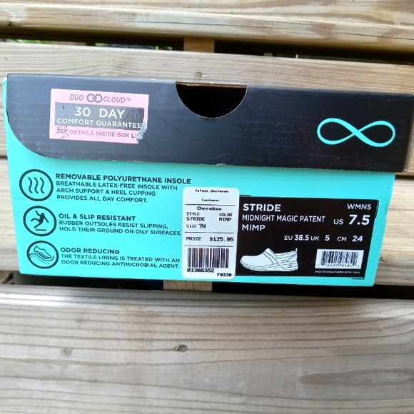 Infinity By Cherokee Stride Clogs/Size 7.5 - Picture 11 of 12